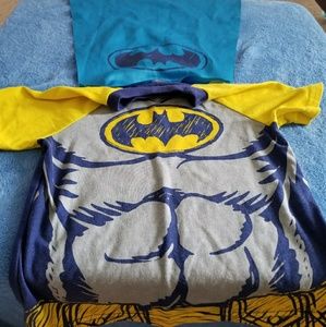 4t Batman shirt with cape